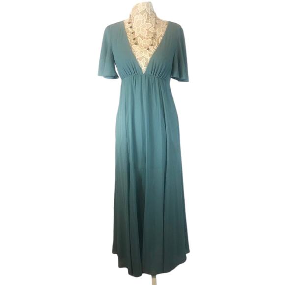 Show me your mumu faye flutter maxi dress Deep V open back sage crisp size small - Picture 4 of 12